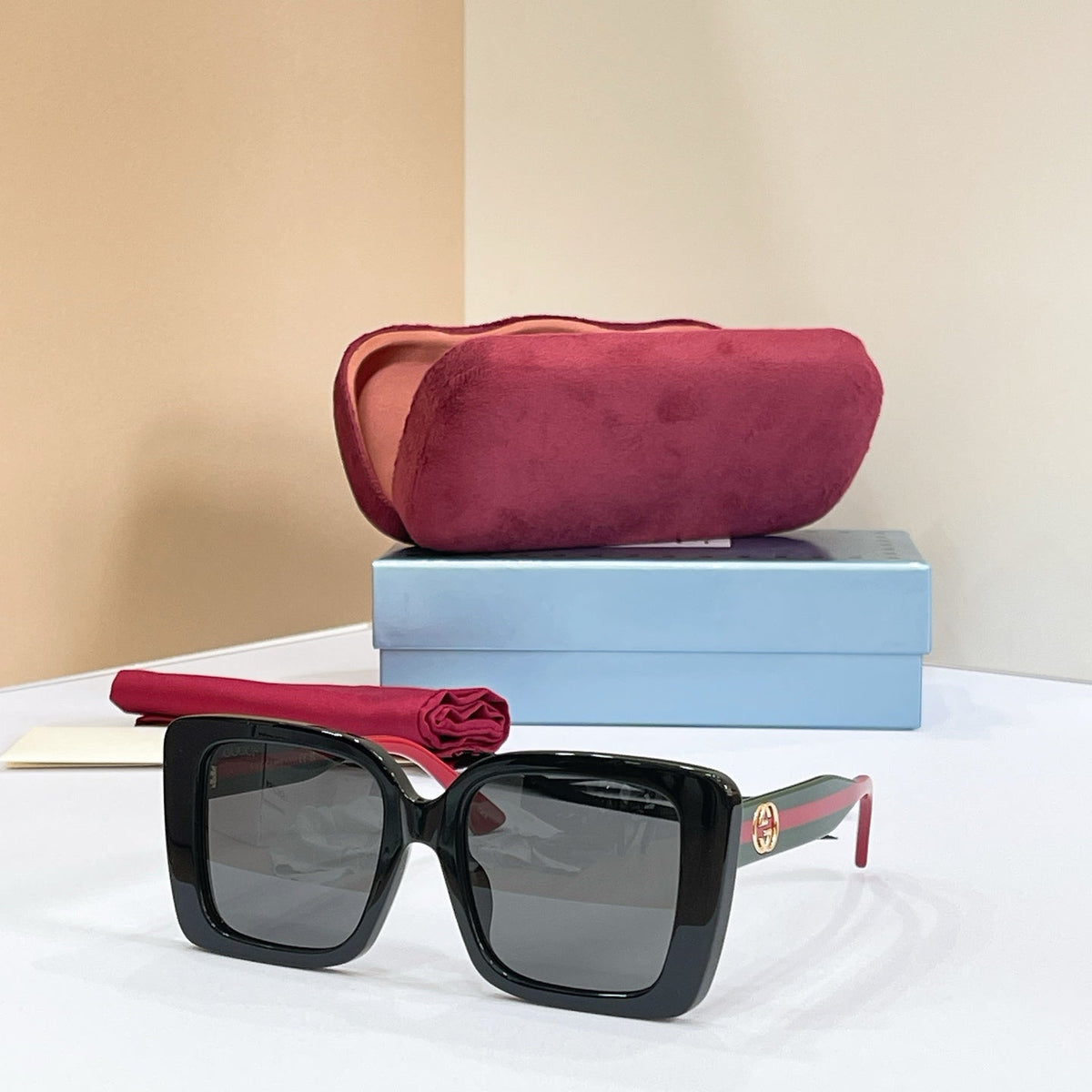 Gucci Sunglasses – GG1861S
