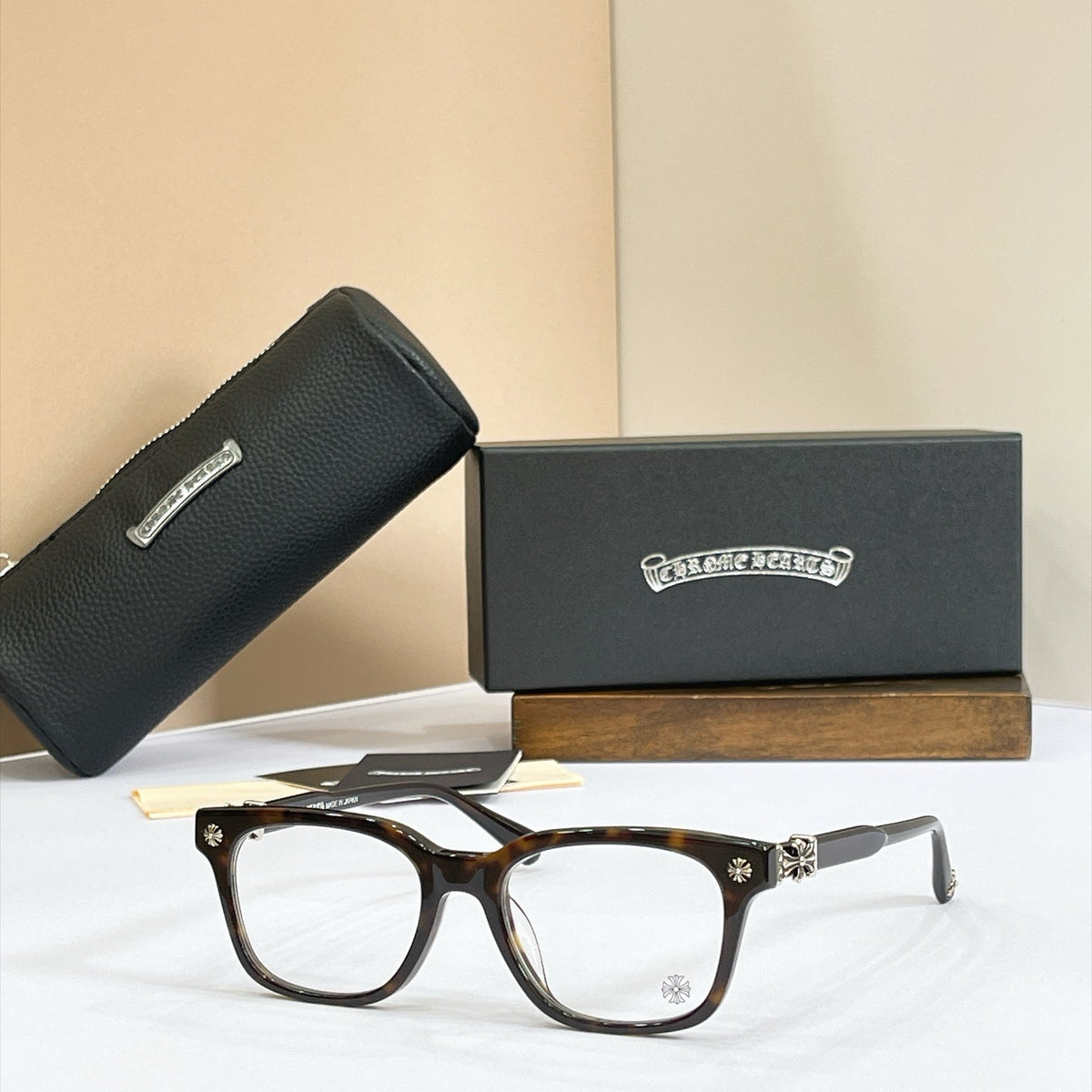 Chrome Hearts Sunglasses – COX UCKER