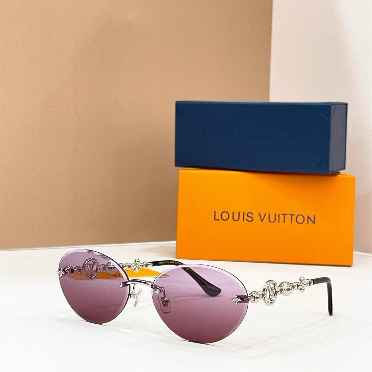 Louis Vuitton Sunglasses – Z7529U