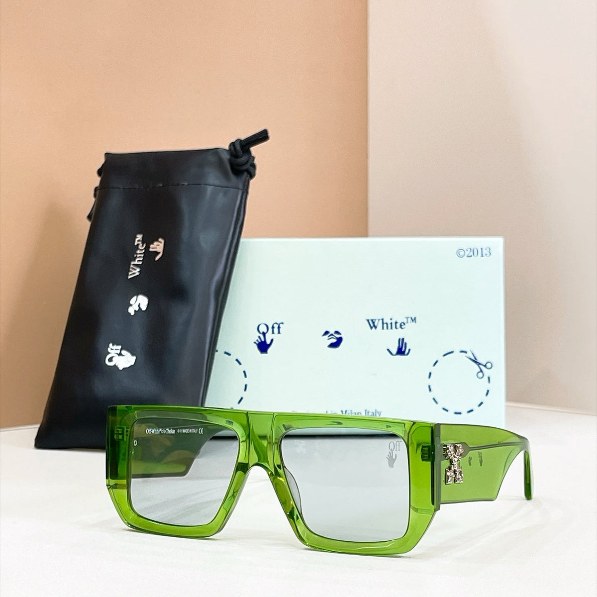 Off-White Sunglasses – OERI013